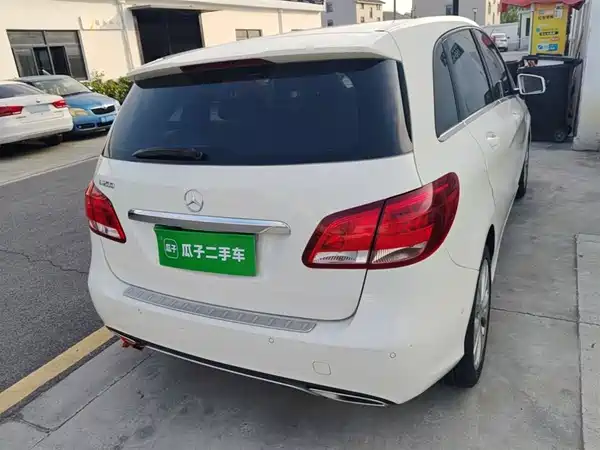 Mercedes-Benz B-Class 2015