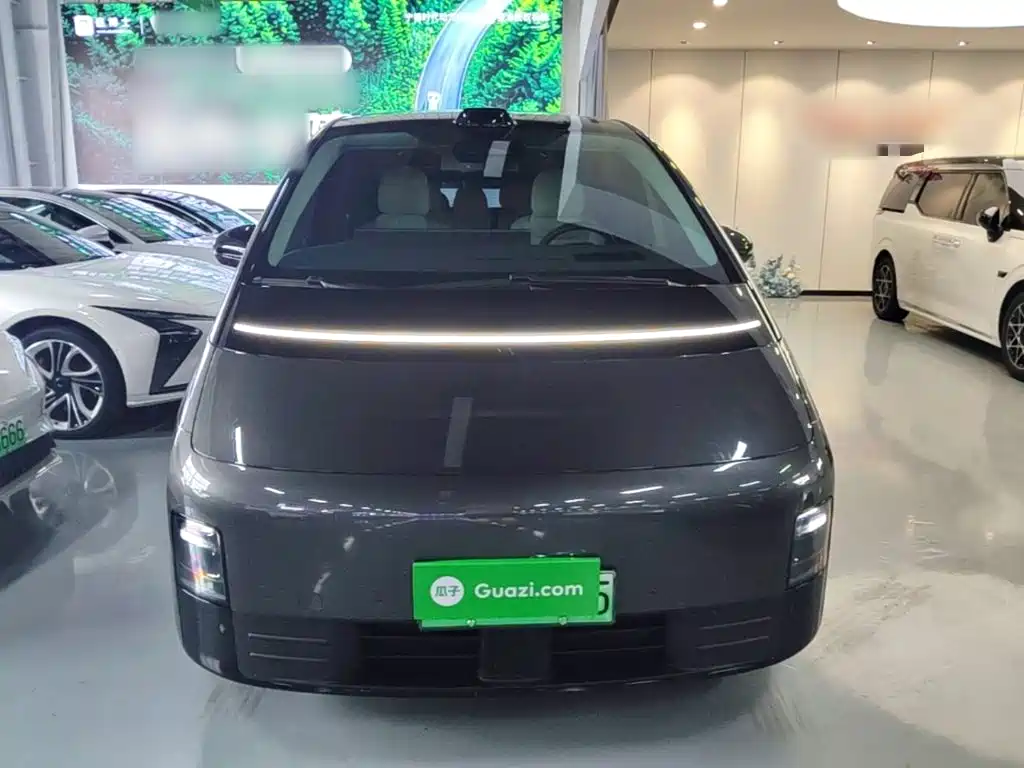 Li Auto Li MEGA 2024