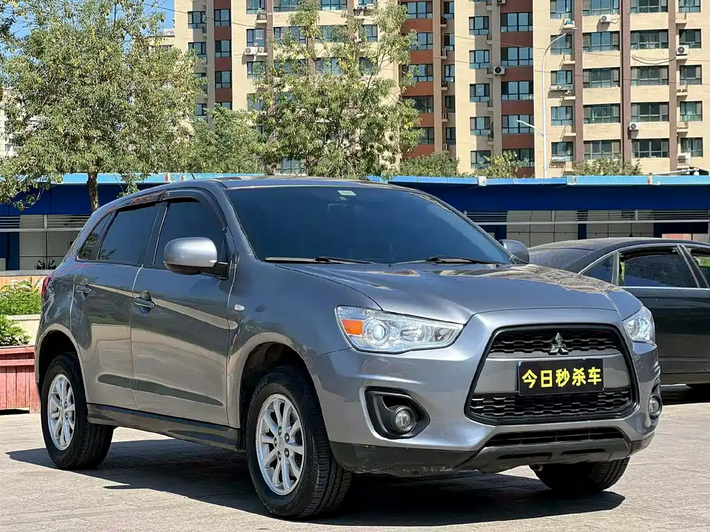 Mitsubishi Jinxuan ASX 2015 — фото 3