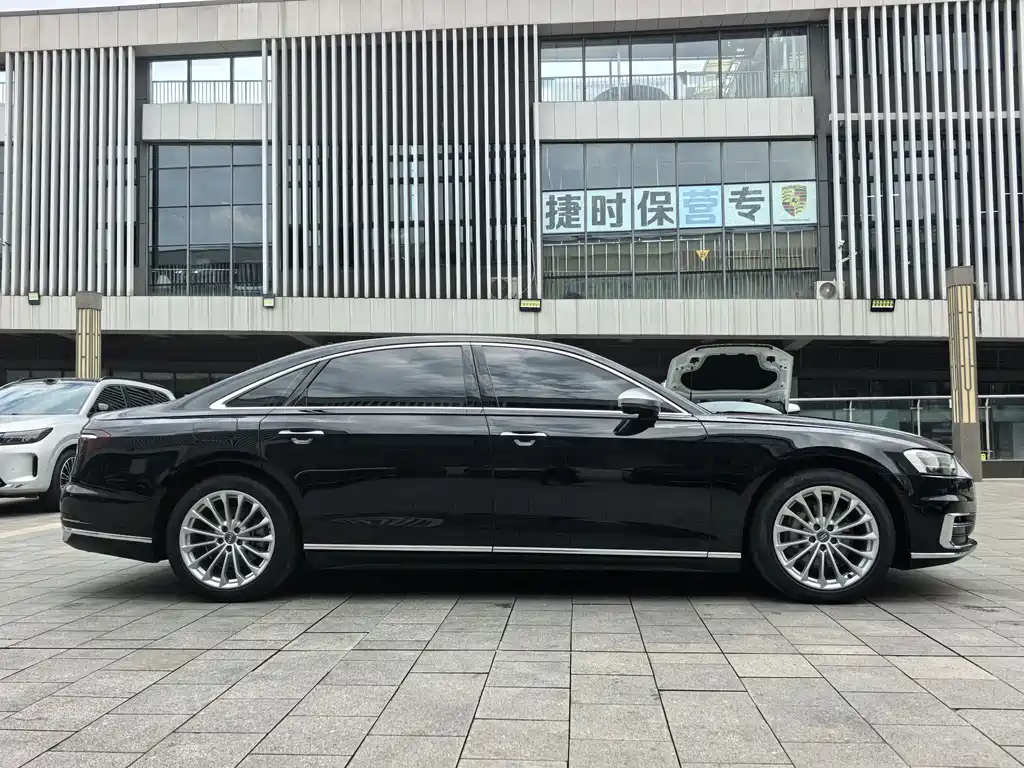 Audi A8 2019
