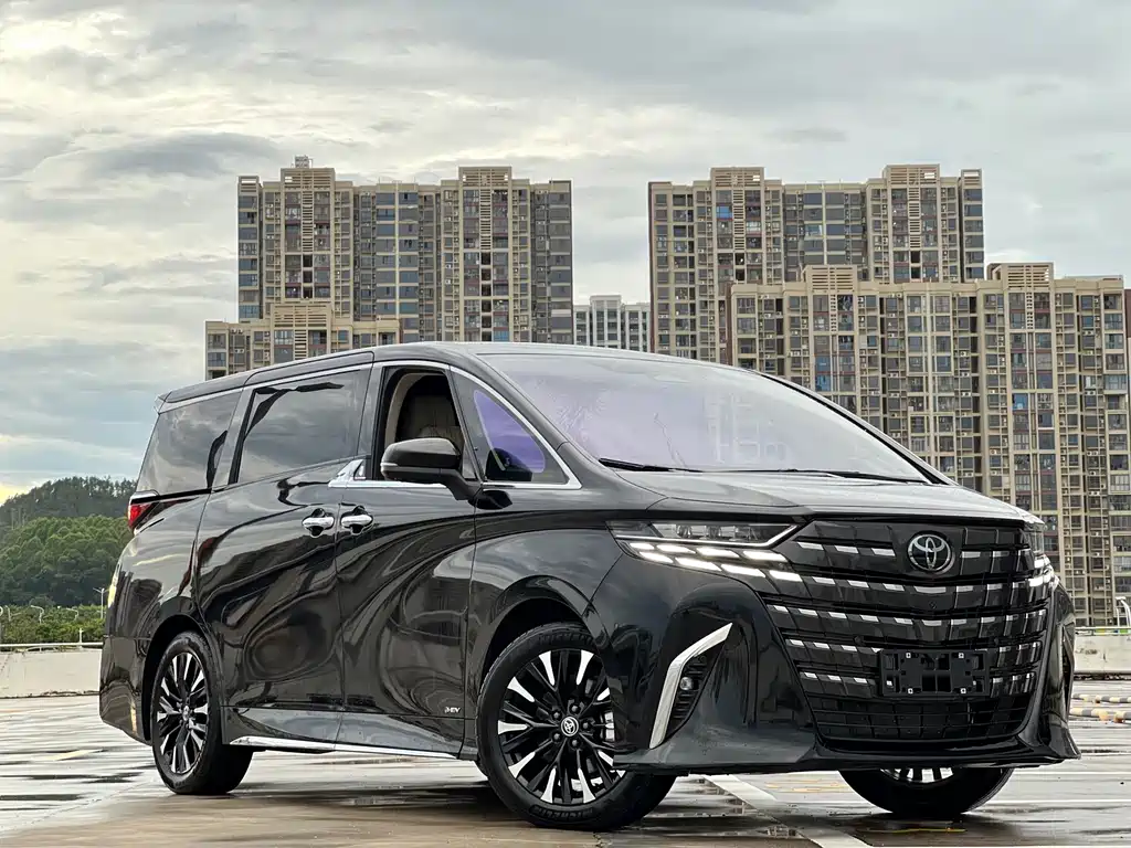 Toyota Alphard 2024