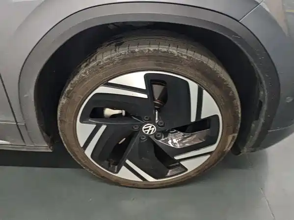 Volkswagen ID.6 2024