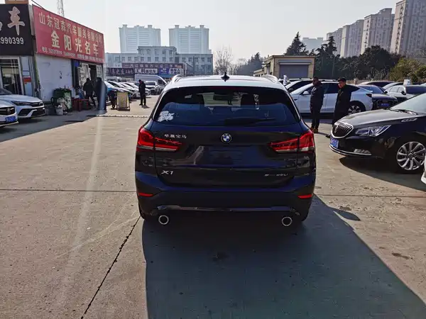 BMW X1 2021