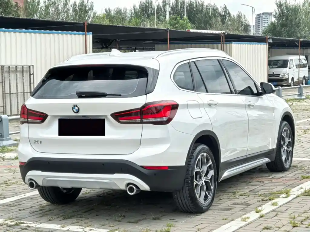 BMW X1 2022 — фото 9