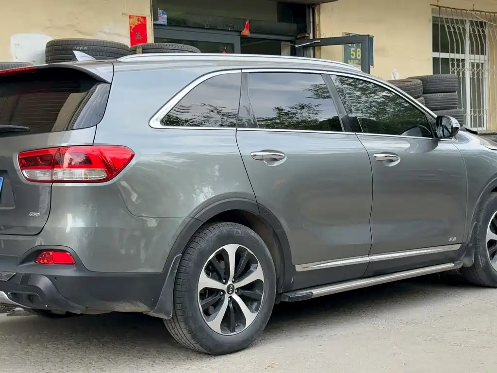 Kia Sorento 2015 — фото 7