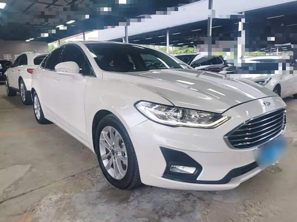 Ford Mondeo 2020 — фото 4