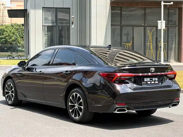 Toyota Avalon 2023