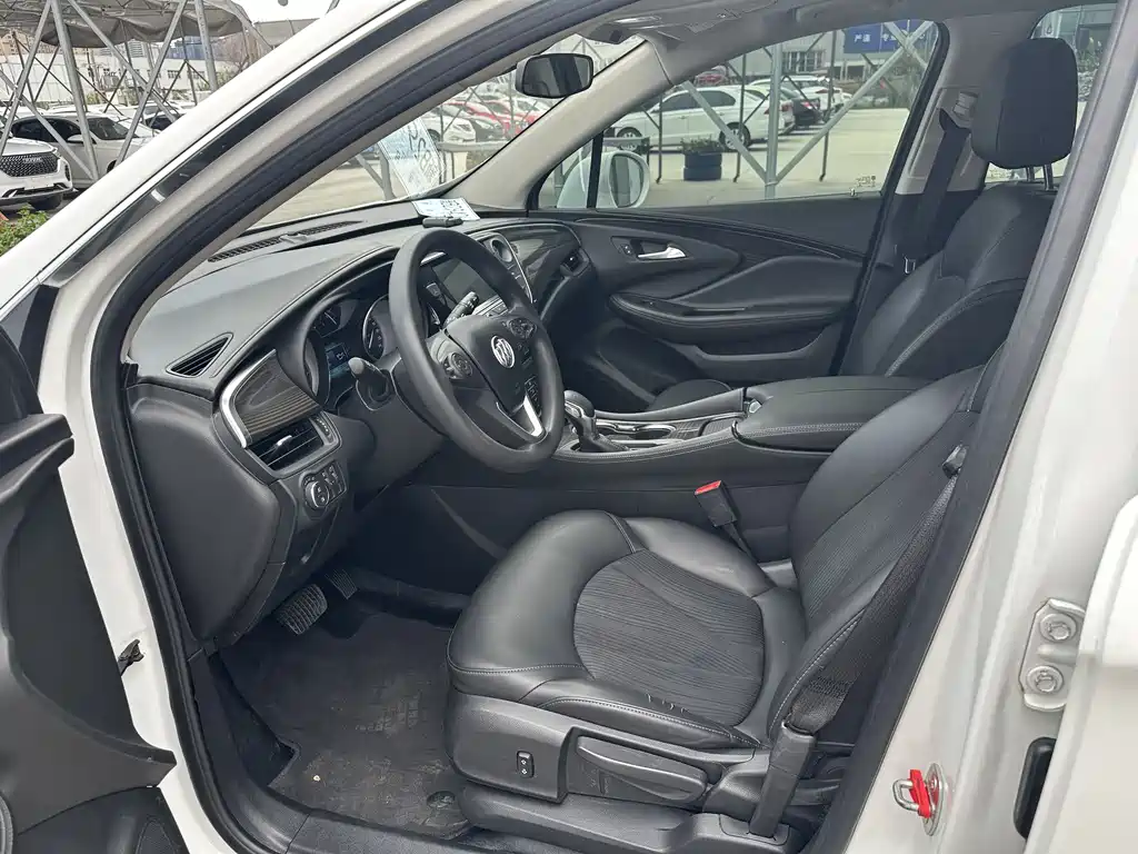Buick Envision Plus 2019