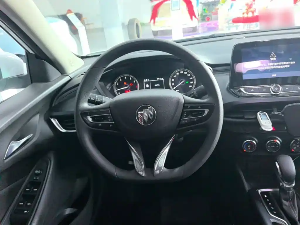 Buick Verano 2022 — фото 11