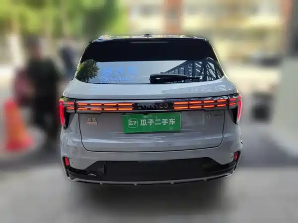 Lynk & Co 01 2023