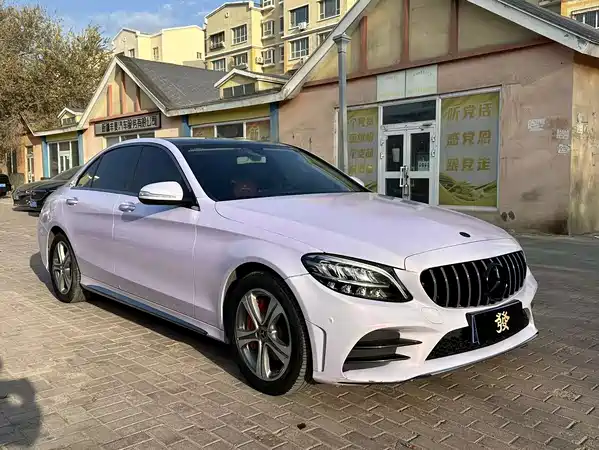 Mercedes-Benz C-Class 2019