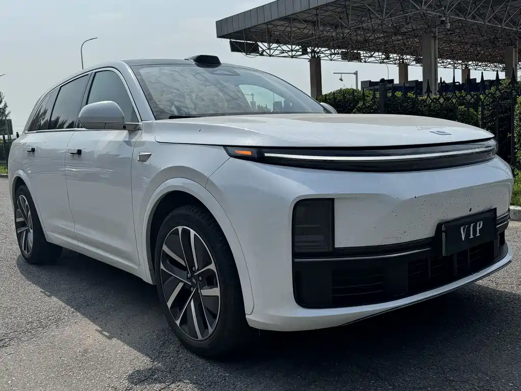 Li Auto Li L7 2024