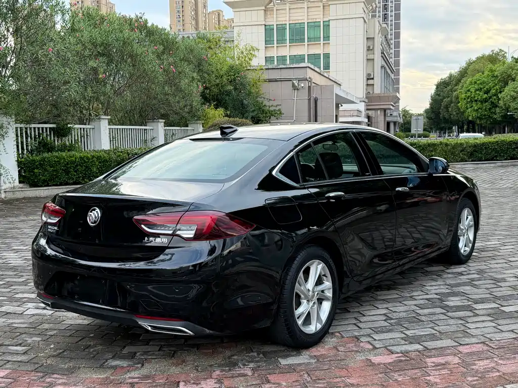 Buick Regal 2021 — фото 13