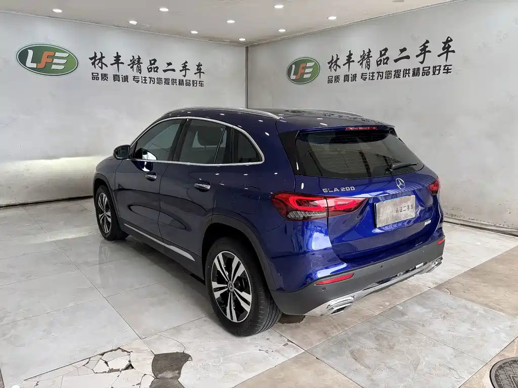 Mercedes-Benz GLA 2021