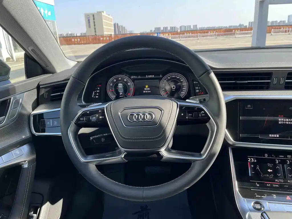 Audi A7L 2026