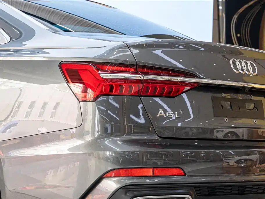 Audi A6L 2022 — фото 7