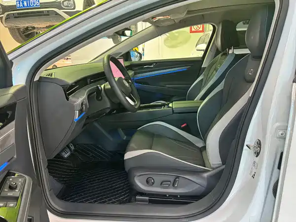 Volkswagen ID.7 VIZZION 2025