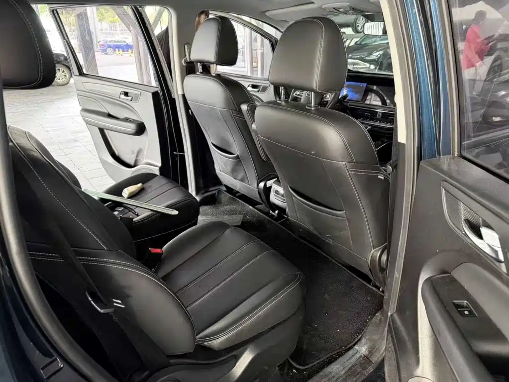 GAC Motor Trumpchi M6 2021 — фото 17