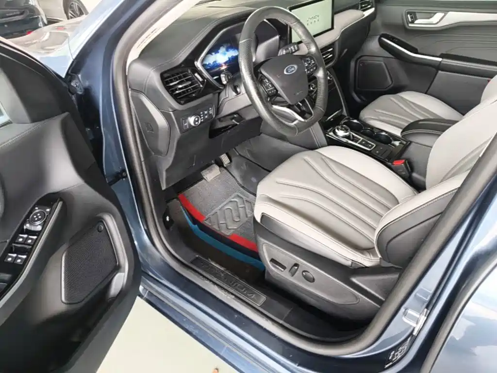 Ford Edge 2022 — фото 16