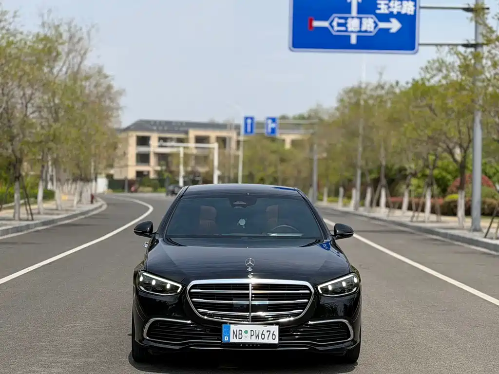 Mercedes-Benz S-Class 2024 — фото 2
