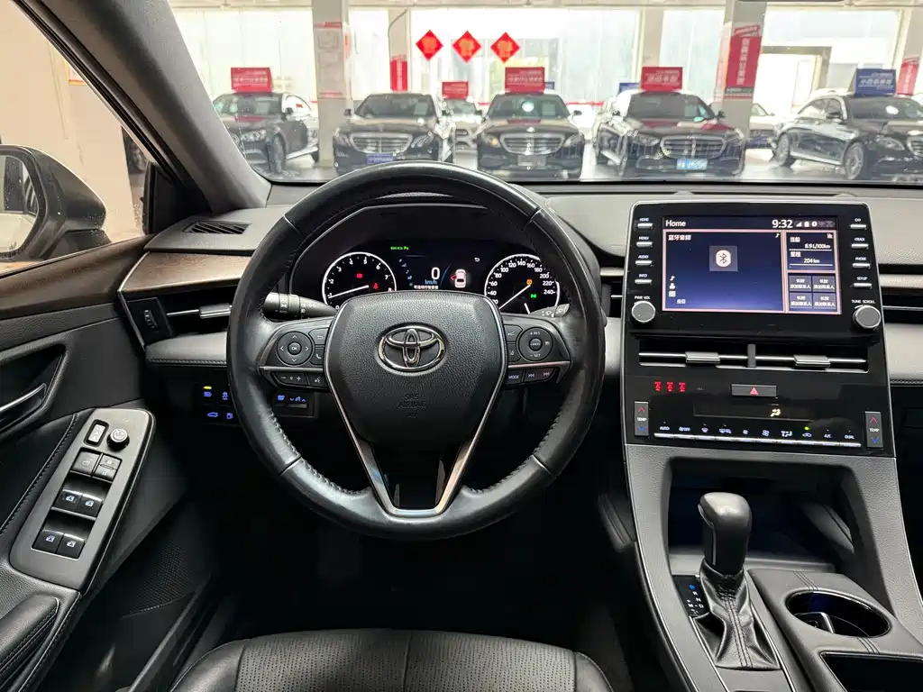 Toyota Avalon 2019 — фото 12