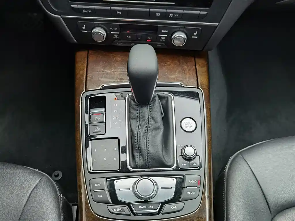 Audi A6L 2017 — фото 13