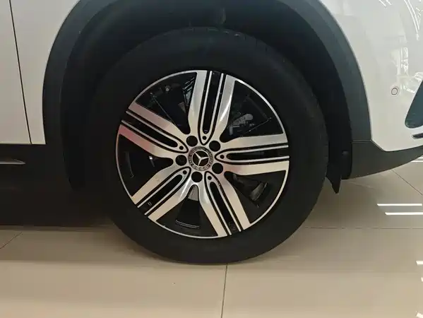Mercedes-Benz EQA 2022
