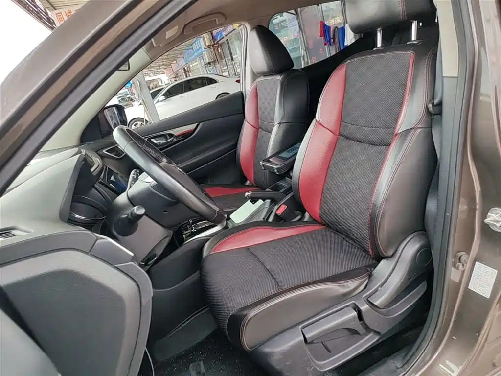 Nissan Qashqai 2018 — фото 15
