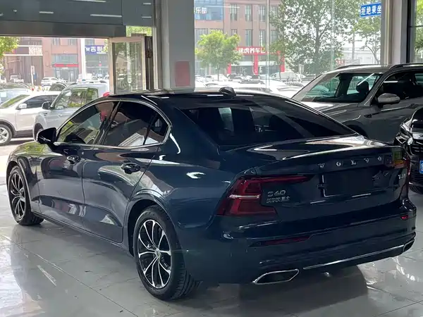 Volvo S60 2020