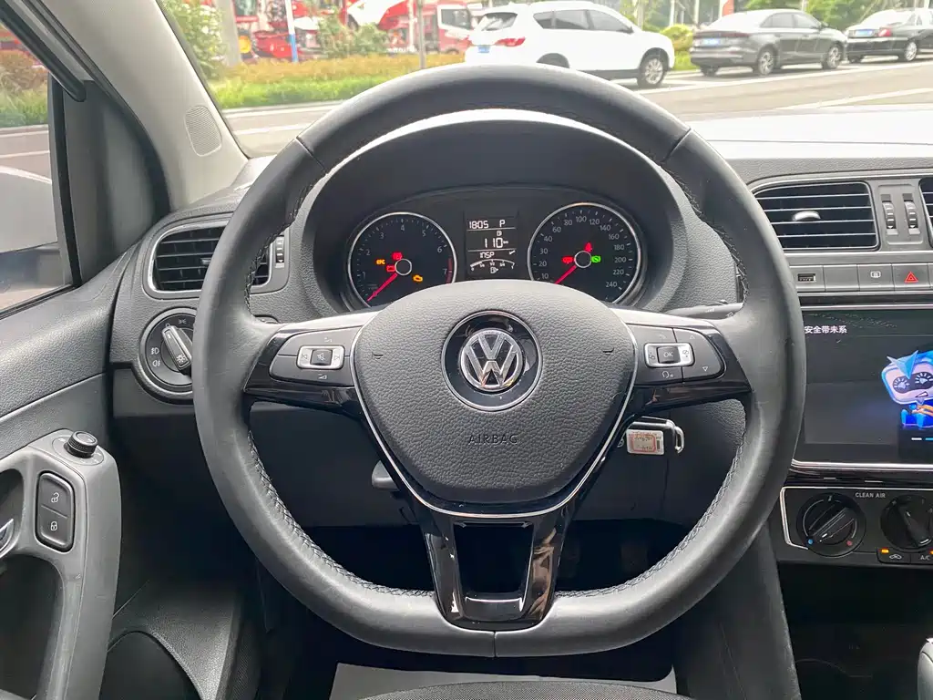 Volkswagen Polo 2019 — фото 12