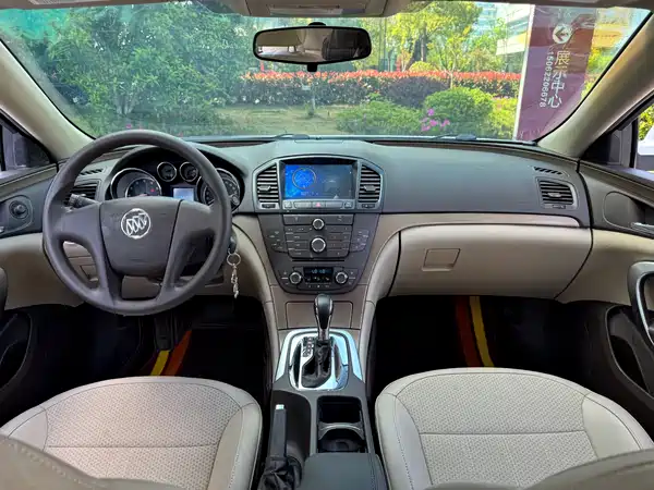 Buick Regal 2012