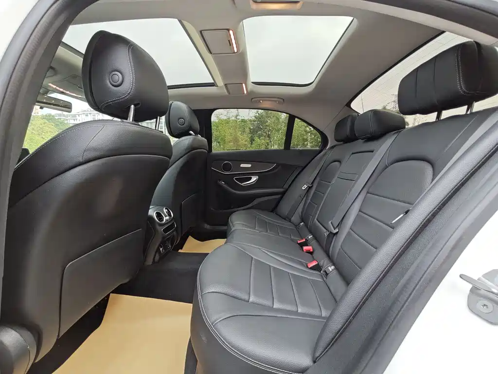 Mercedes-Benz C-Class 2020 — фото 11