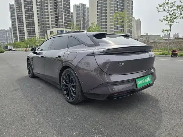 Zeekr 007GT 2025