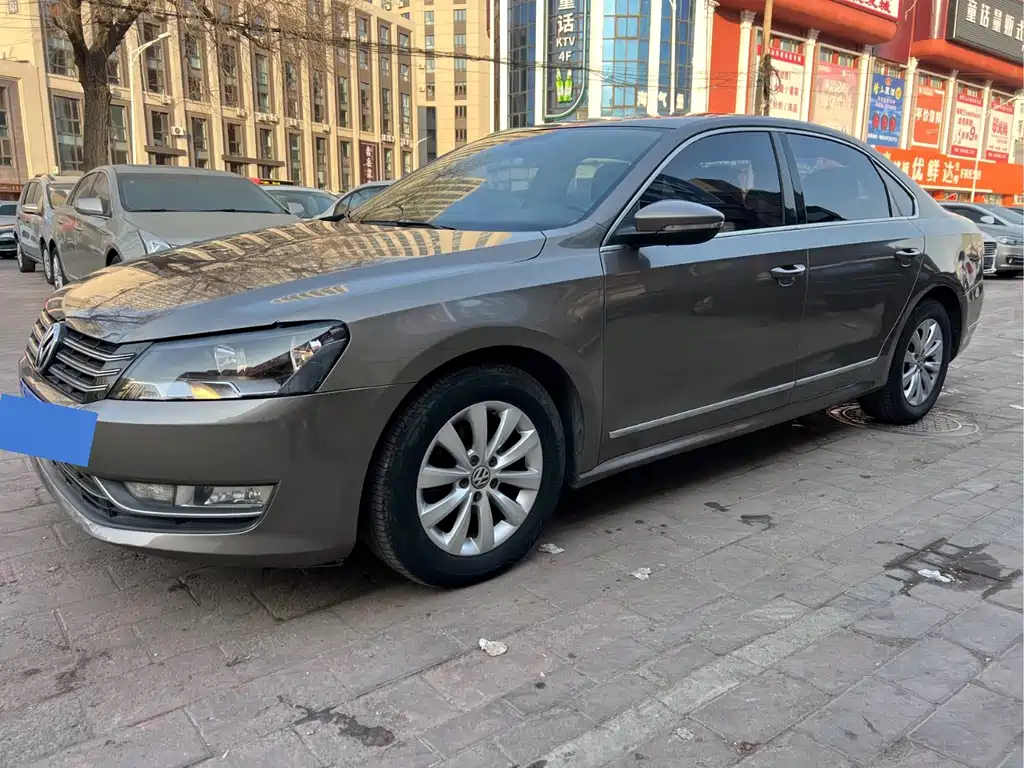 Volkswagen Passat 2011