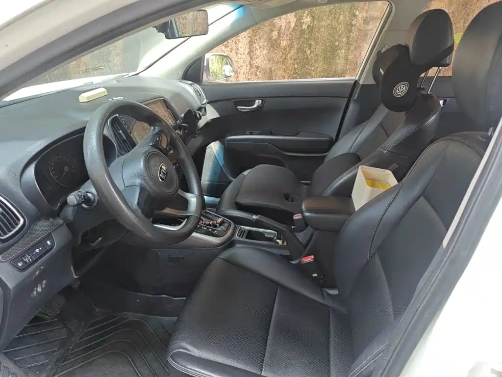 Kia KX3 2015 — фото 12