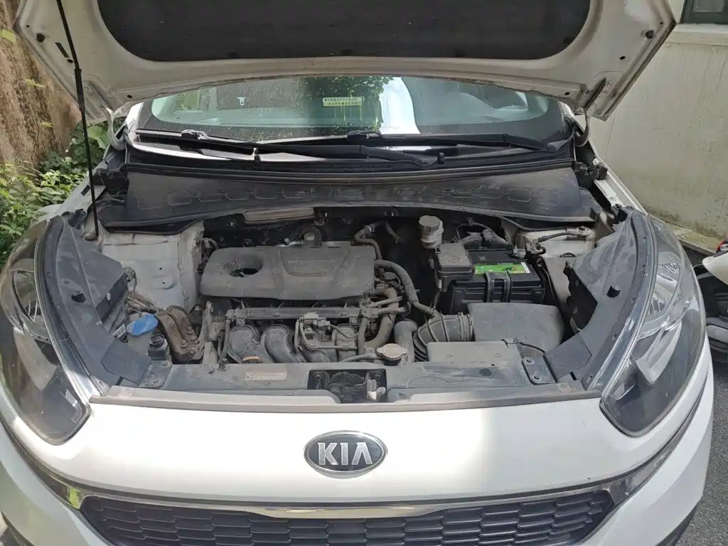 Kia KX3 2015 — фото 17