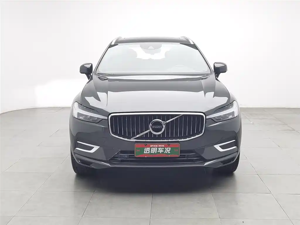 Volvo XC60 2021 — фото 3
