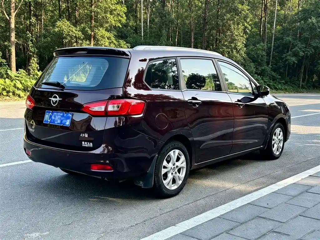 Haima Familia MPV 2017 — фото 4