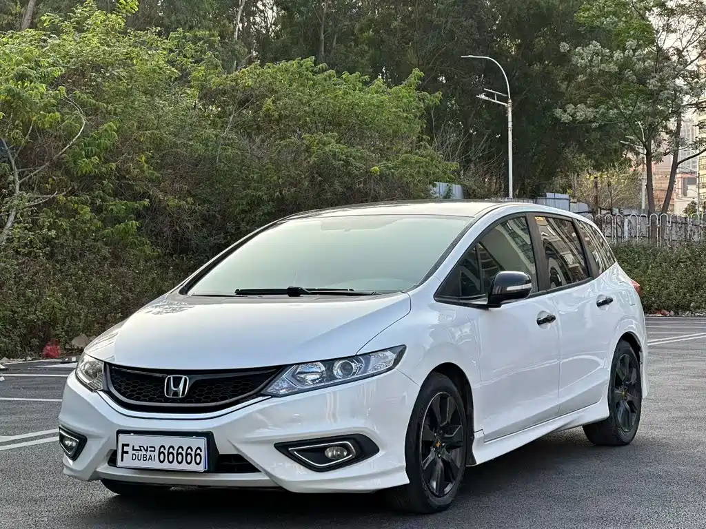 Honda Jade 2014 — фото 1