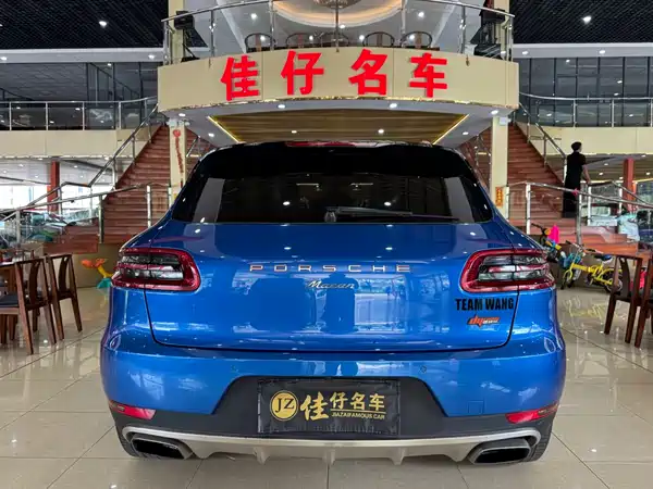 Porsche Macan 2014