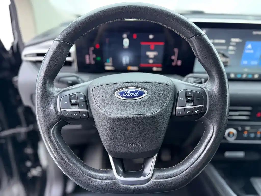Ford Edge 2023