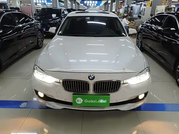 BMW 3 Series 2018