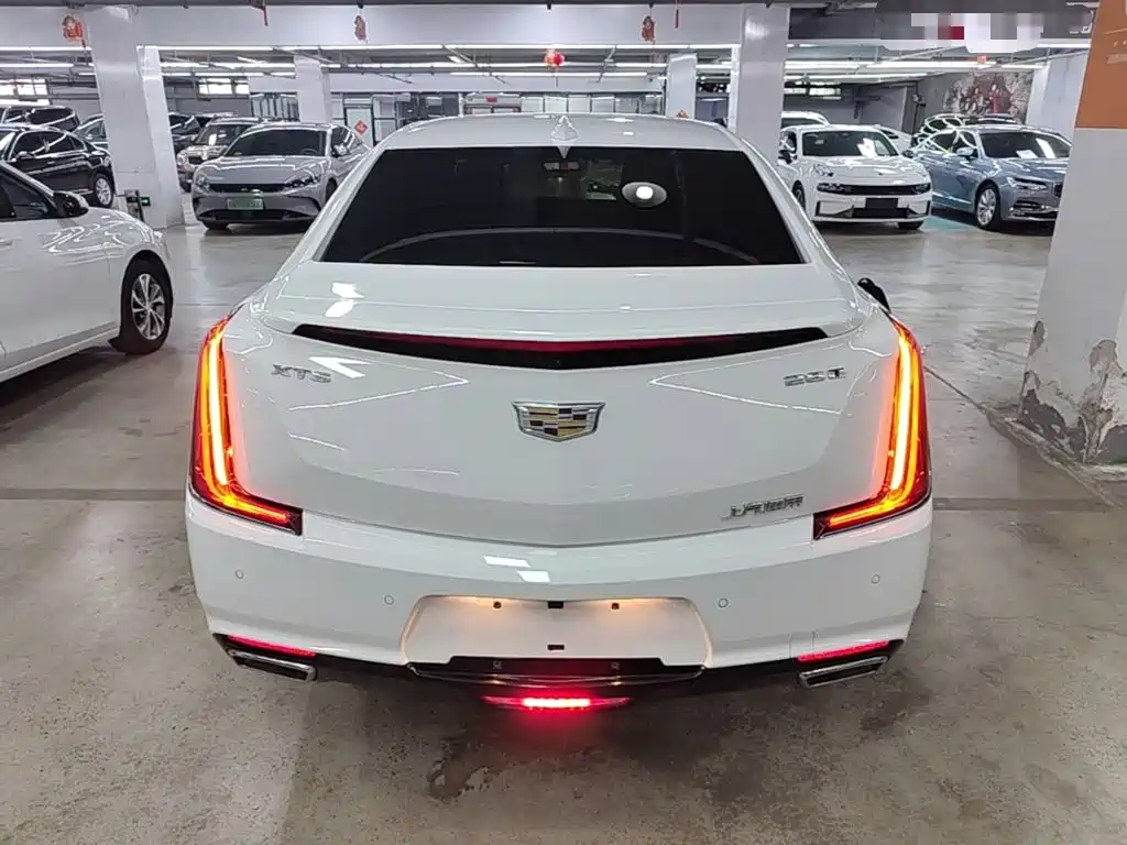 Cadillac XTS 2019 — фото 6