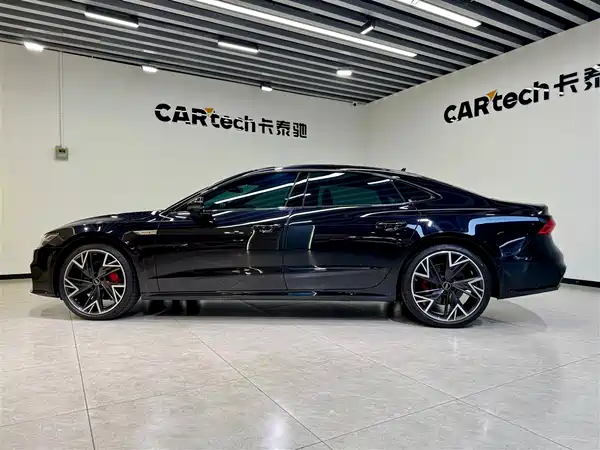 Audi A7L 2024
