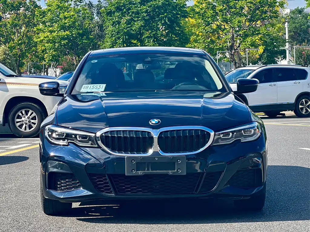 BMW 3 Series 2021