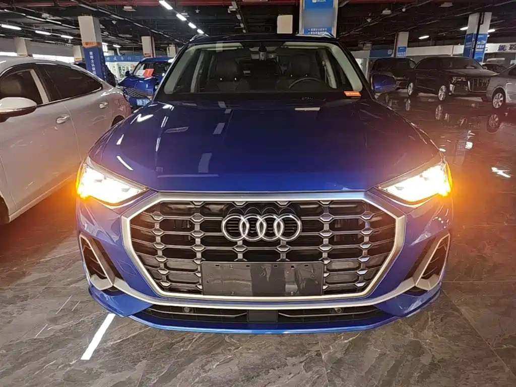 Audi Q3 2019 — фото 3