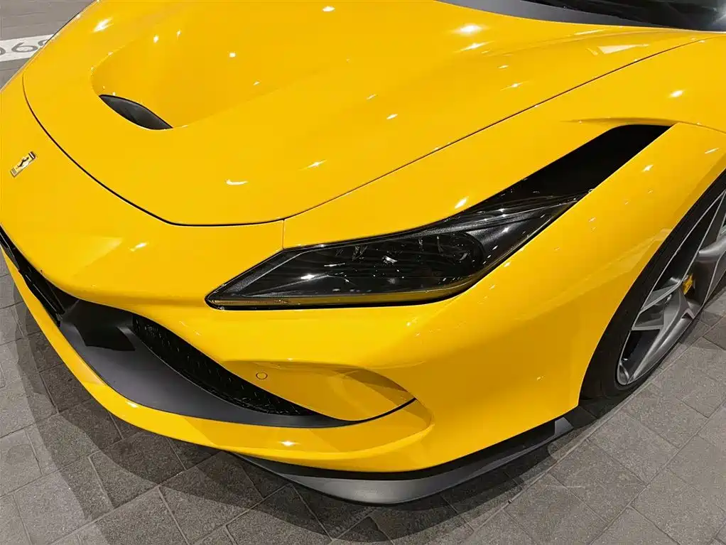 Ferrari F8 2023 — фото 7