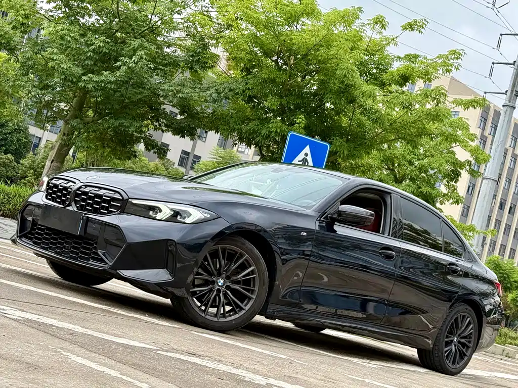 BMW 3 Series 2023
