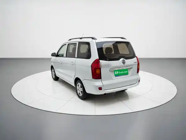 Dongfeng Scenery 330 2017