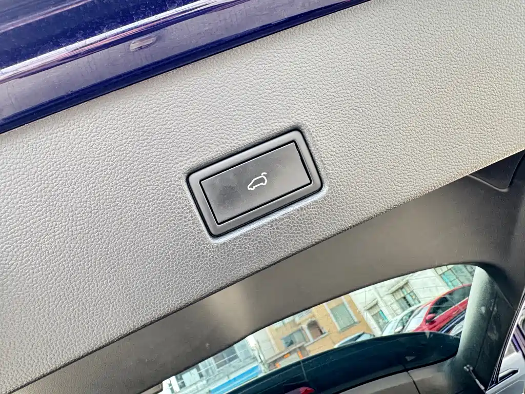 Volkswagen T-Roc 2022 — фото 12